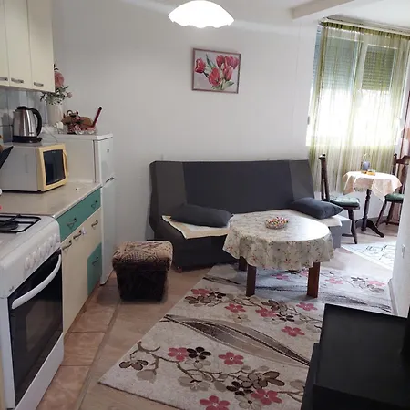 Nafo Apartman Bihać